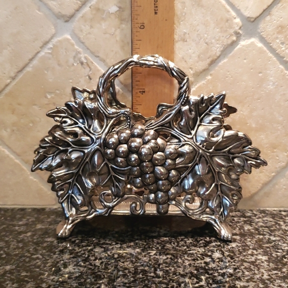 Studio Silversmiths Grapevine Napkin Letter Book Card Holder - Picture 7 of 13